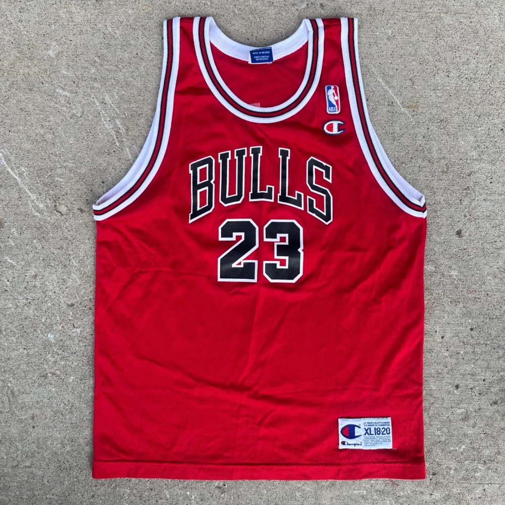 Y2k Champion Chicago Bulls Michael Jordan 23 Jersey Kids XL 18-20 Red Vtg NBA